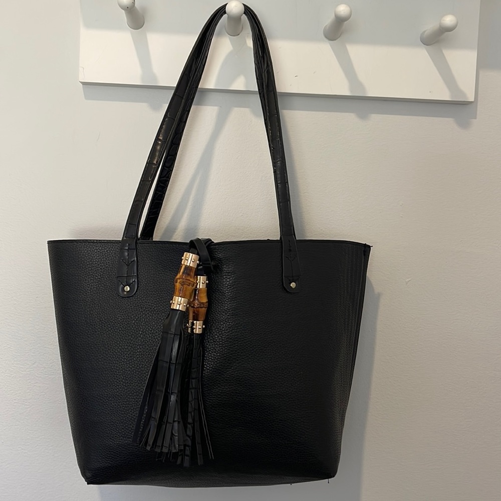 Medium size tote bag